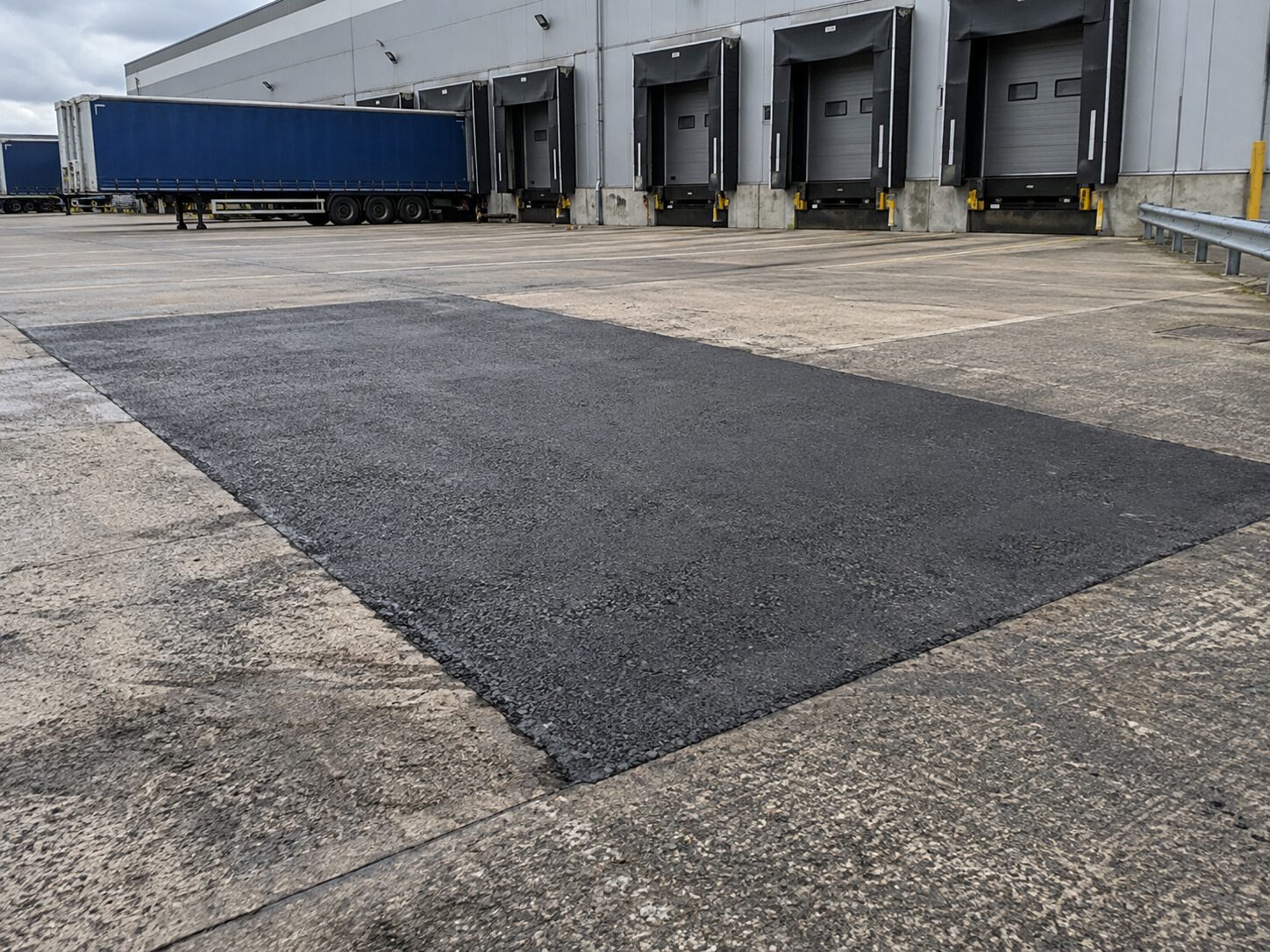 Completed large asphalt reinstatement in a distribution service yard
