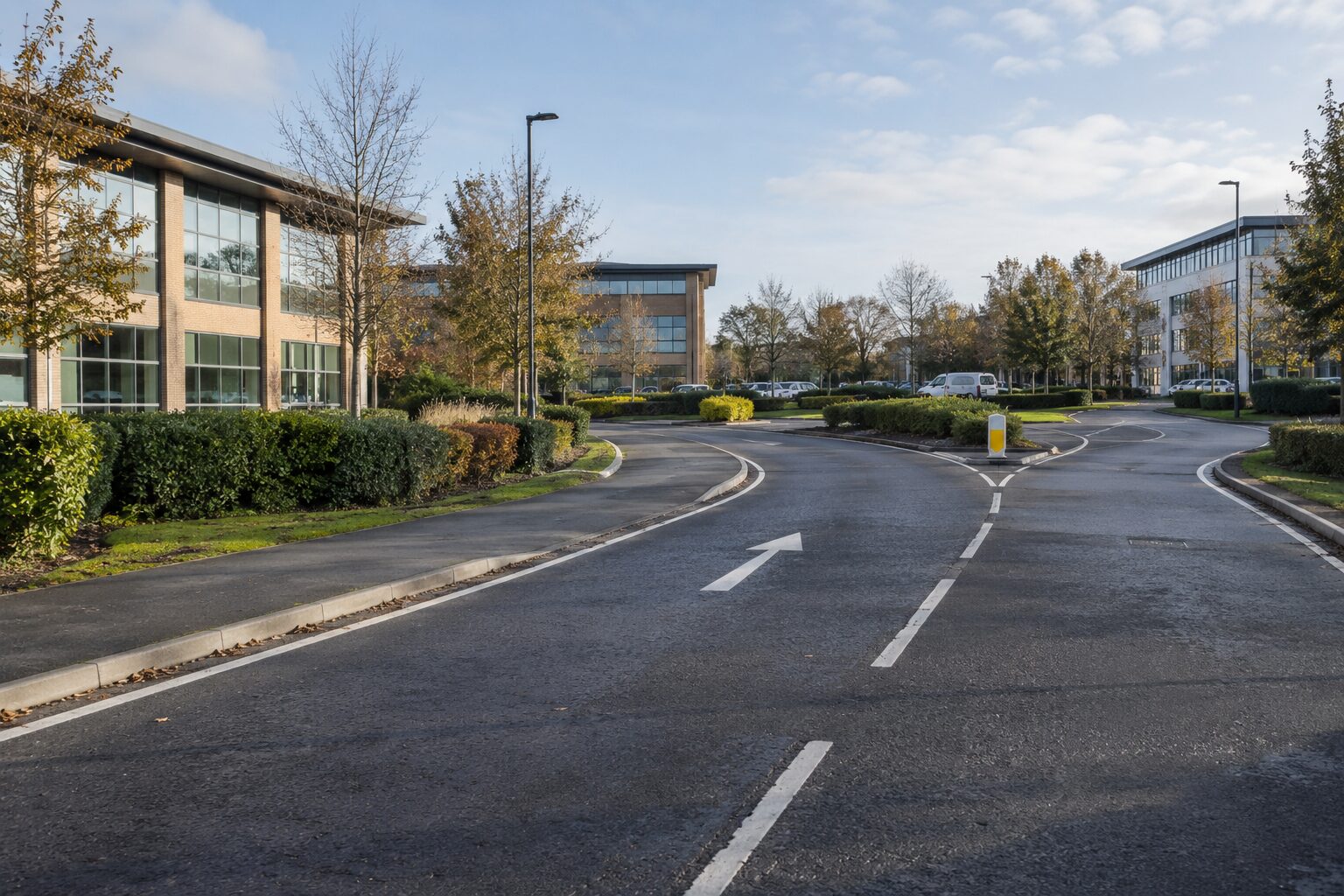 Private road and commercial access route line marking